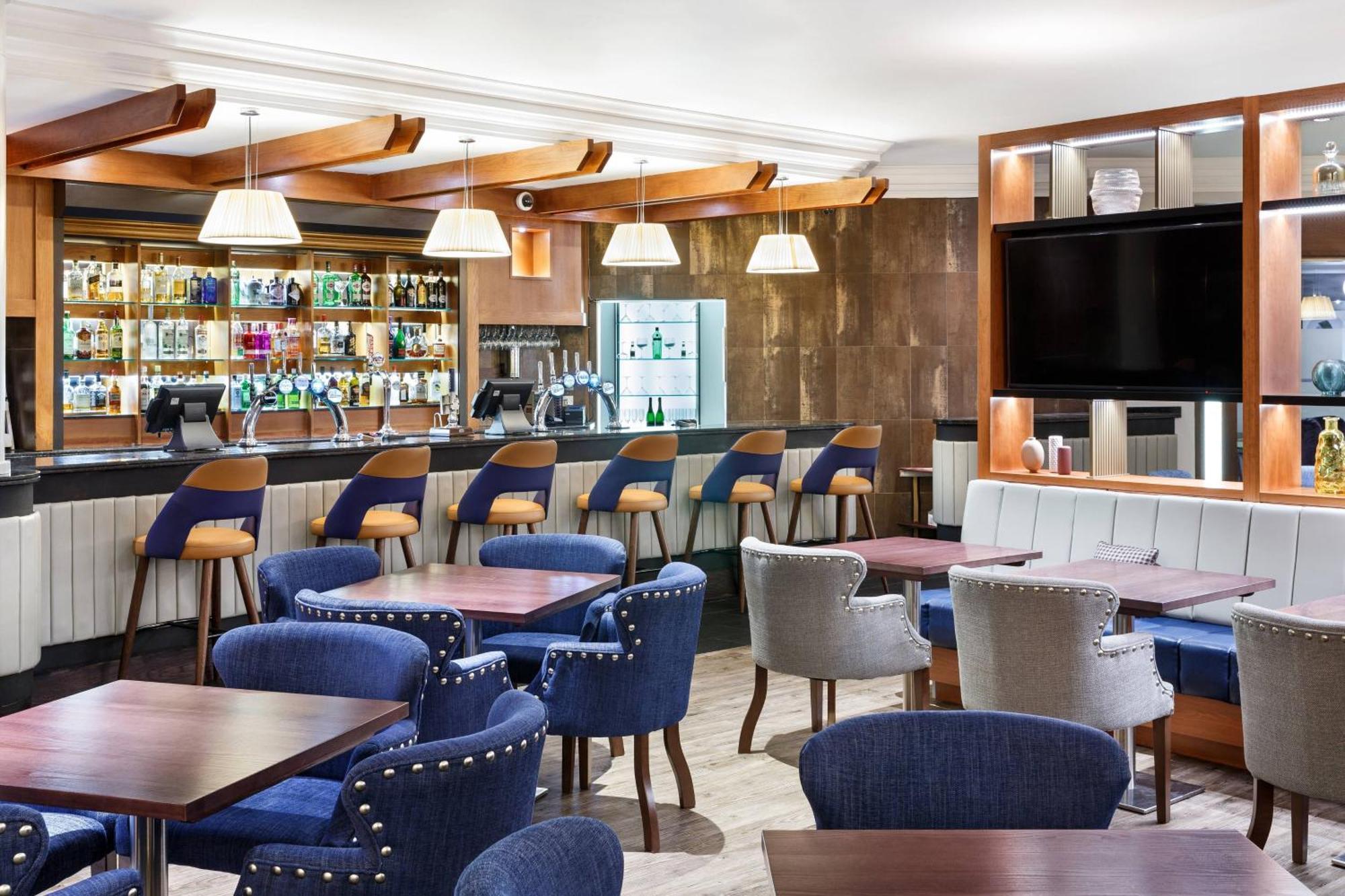 Brockworth Delta Hotels By Marriott Cheltenham Chase מראה חיצוני תמונה